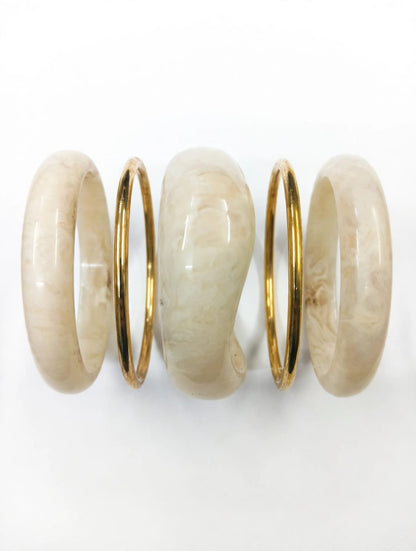 Cream Marble Acrylic Bangle Stack - Set of 5 Bangles | Ivory White Chunky Bangles | 22K Gold Plated With 1 Year Guarantee MA STORE Off-White Acrylic Bangle Set for Women - Set of 5 - Ivory Resin Bangles with Gold Bangles