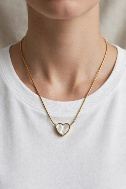 White Heart Shell Necklace - 22K Gold Plated Mother of Pearl Heart Chain | With 1 Year Guarantee MA STORE White Heart Necklace - MOP Heart Chain - 22K Gold Plated Minimal Necklace